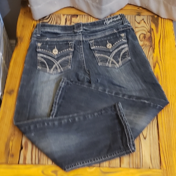 Womens Hydraulic Low Waist Denim Jean Capri Size 7 Dark Wash - Picture 2 of 8